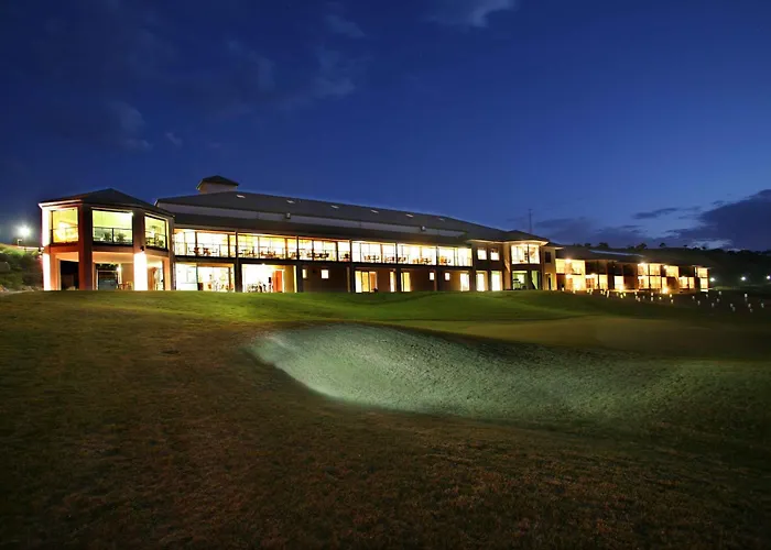 Lady Bay Hotel