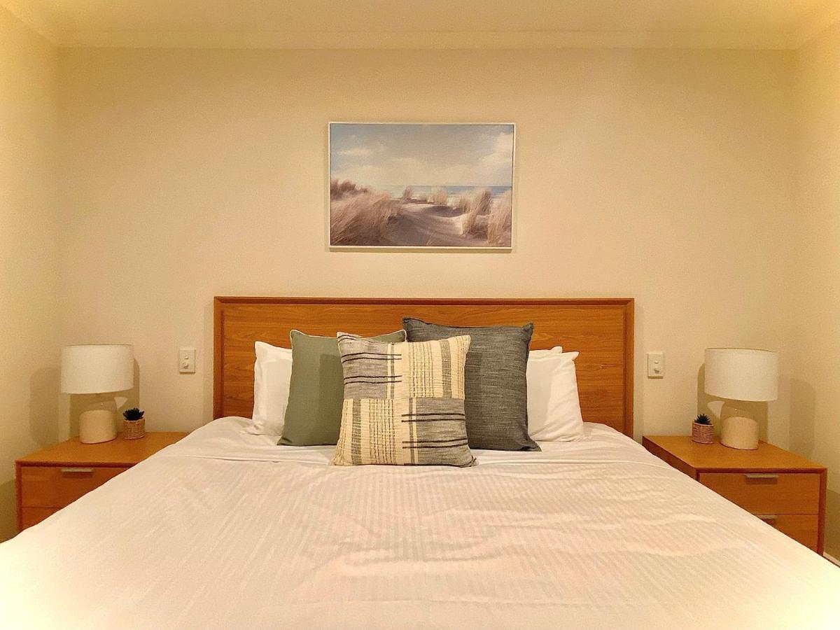 Lady Bay Resort