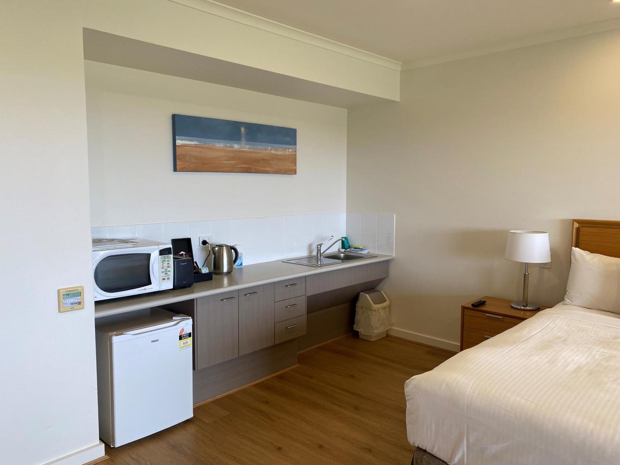 Resort Lady Bay