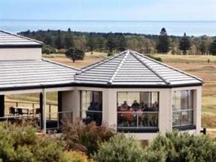 Resort Lady Bay 4*