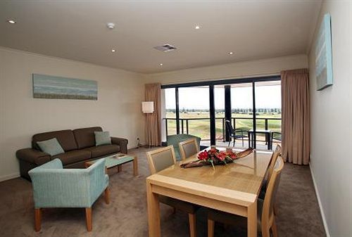 Resort Lady Bay 4*